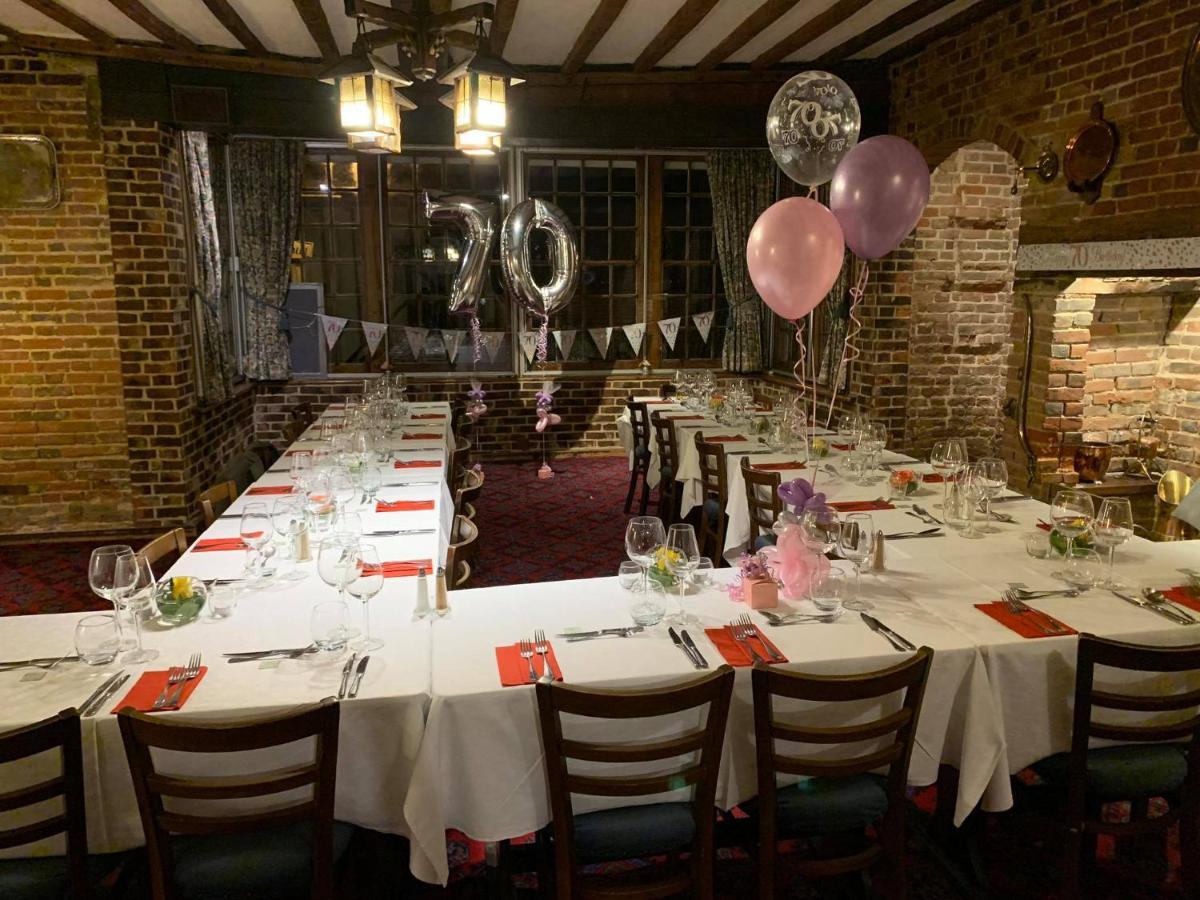 Ye Olde White Harte Hotel Burnham-on-Crouch 외부 사진